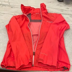 Red Columbia wind breaker